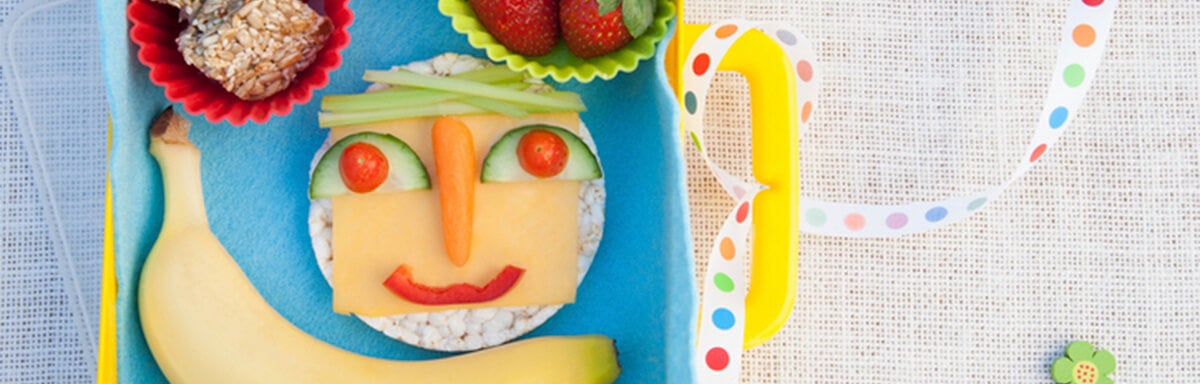 Un desayuno para niños muy divertido Un desayuno para niños muy divertido