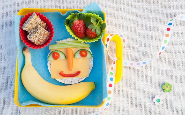 Un desayuno para niños muy divertido Un desayuno para niños muy divertido