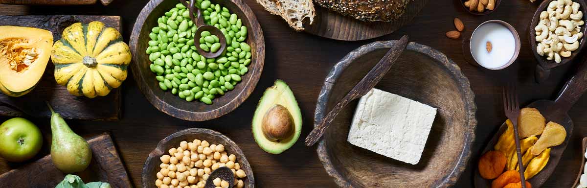 Alimentos de una comida vegana y vegetariana Alimentos de una comida vegana y vegetariana