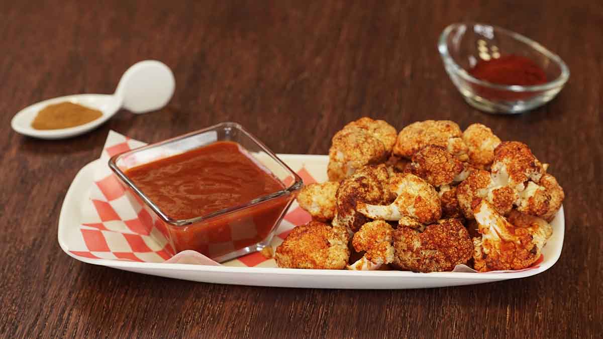 Coliflor al horno con salsa agridulce. Coliflor al horno con salsa agridulce.