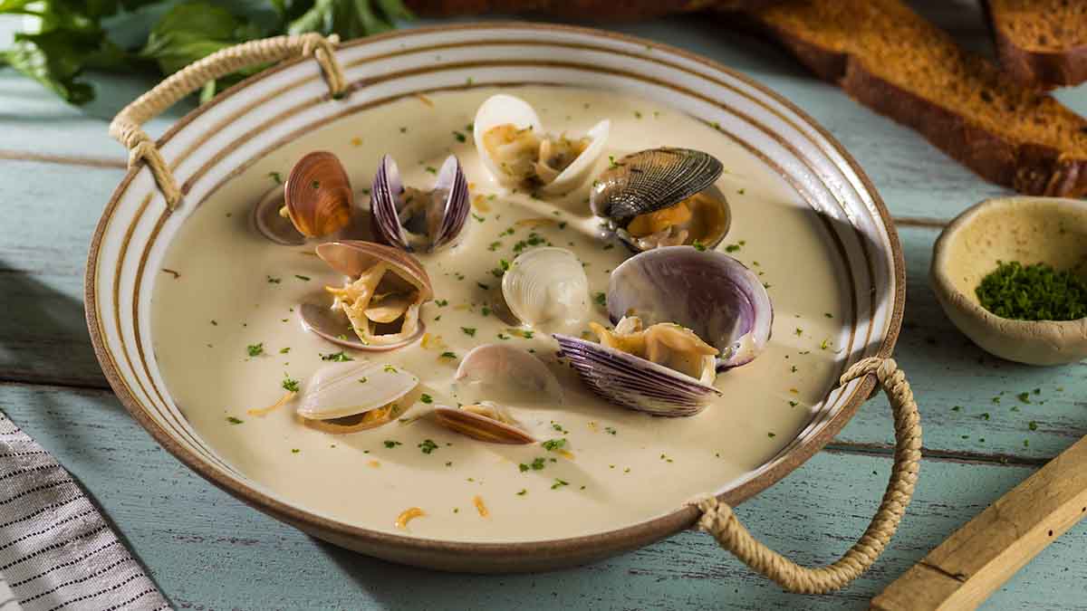 Cómo cocinar almejas desde cero | Recetas Nestlé Cómo cocinar almejas desde cero | Recetas Nestlé