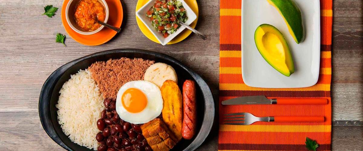 Cómo hacer bandeja paisa 