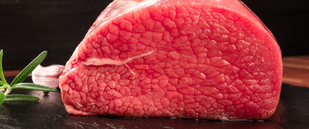 muchacho cortes de carne en Colombia