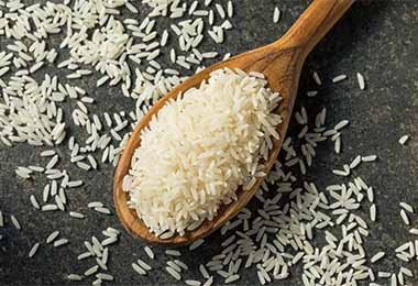 El arroz blanco hace parte de varias comidas caseras de la región. 