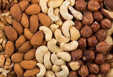 Almendras y otros frutos secos.