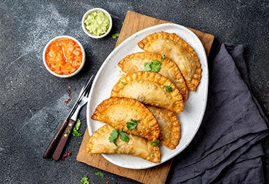 Empanadas de carne Street food Colombia.