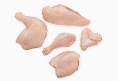  Piezas de pollo crudo para celebrar día del pollo frito