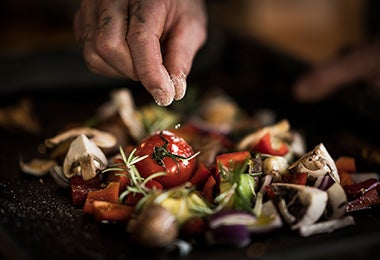 Sazonar vegetales para cocinar al wok