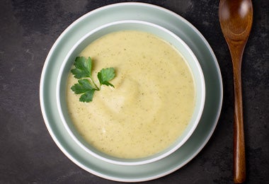 Sopa de perejil usos en la cocina