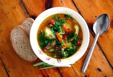 Tipos de cubiertos cuchara de sopa 