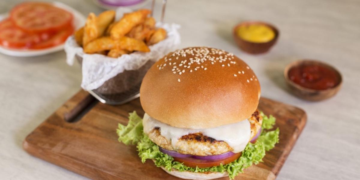 Hamburguesa de pollo apanado