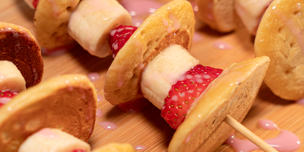 pinchos frutos rojos