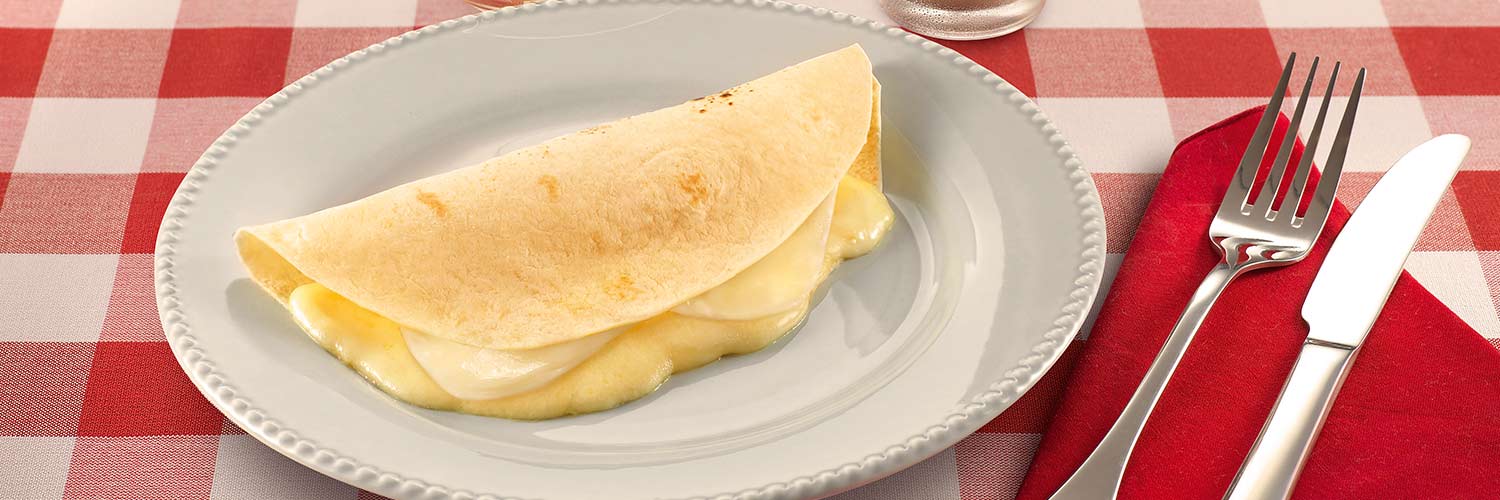 Conoce la receta de tortilla de tres quesos Recetas Nestlé