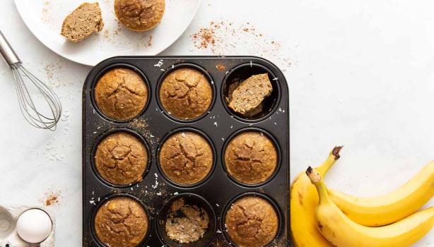 Bandejas y moldes de repostería para hacer cupcakes 