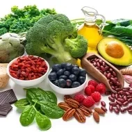 iensa en las frutas y verduras para cumplir los propósitos alimenticios de Año Nuevo. 