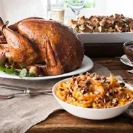 Podemos preparar un pavo entero o alguno de sus cortes.