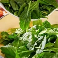 Bowl de espinacas para subir las defensas.