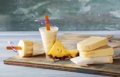 PALETAS DE PIÑA PALETAS DE PIÑA