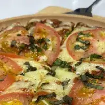 Pizza de tallos brócoli