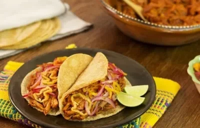 Cochinita pibil en olla exprés