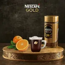 Café GOLD® frío con naranja y coco