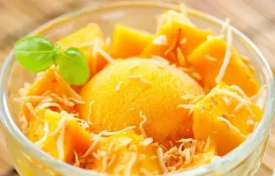 Receta fácil y rápida de helado de frutos amarillos y cúrcuma Receta fácil y rápida de helado de frutos amarillos y cúrcuma