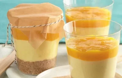 VASITOS DE CHEESECAKE CON MANGO VASITOS DE CHEESECAKE CON MANGO