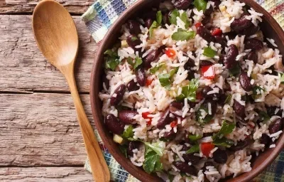 Arroz Paisa con salsa Arroz Paisa con salsa