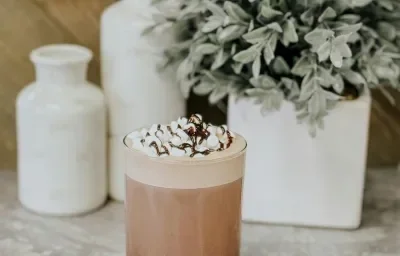 Batido de Cacao y SVELTY® Batido de Cacao y SVELTY®