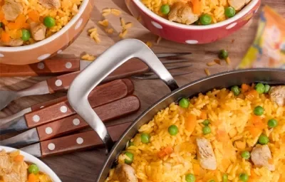 Arroz frito con pollo Arroz frito con pollo