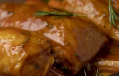 Pollo jugoso al horno Pollo jugoso al horno