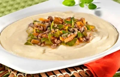 Polenta NUTREN Senior con carne y espinaca