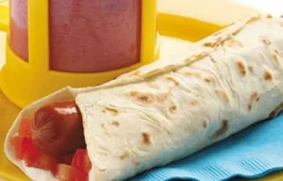 ROLLITOS DE SALCHICHA