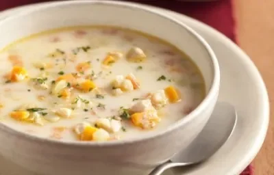 Sopa de arroz y verduras con NUTREN Senior Sopa de arroz y verduras con NUTREN Senior