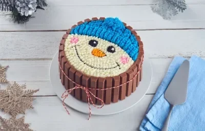 FROSTY CAKE preparado con Leche Evaporada CARNATION® CLAVEL® FROSTY CAKE preparado con Leche Evaporada CARNATION® CLAVEL®