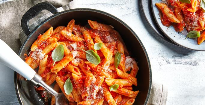 Penne with Spicy rose sauce