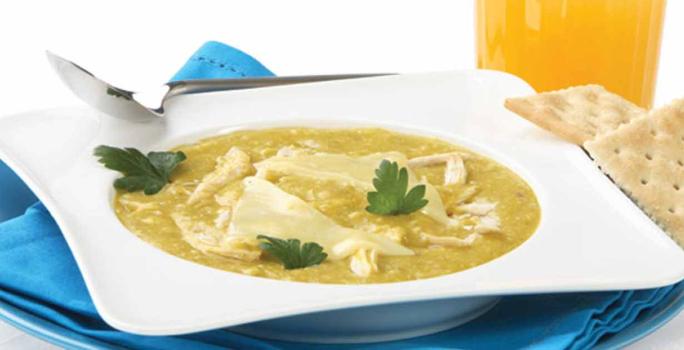 SOPA CREMOSA DE POLLO Y VEGETALES