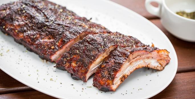 Costillas de cerdo ahumadas con adobo