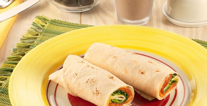 WRAPS CAPRESE ACOMPAÑADOS CON MILO® FRÍO