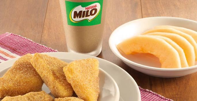 QUESITOS APANADOS ACOMPAÑADOS CON MILO® FRIO