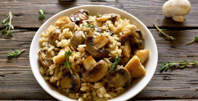 Risotto de quinoa con pollo y champiñones