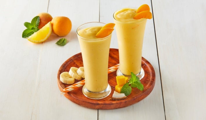Smoothie de frutas tropicales