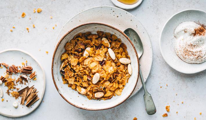 GLUTEN-FREE CINNAMON CORN SNACK MIX GLUTEN-FREE CINNAMON CORN SNACK MIX