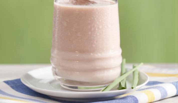 Batido NUTREN Senior de guayaba y hierbabuena