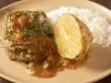 Costilla de res en salsa criolla con papa chalequeada
