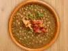 Sopa de lentejas con tocineta